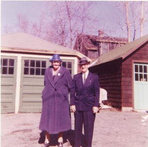 Eva + Thomas Atwell in Swampscott, MA, 1959. Author's Collection.